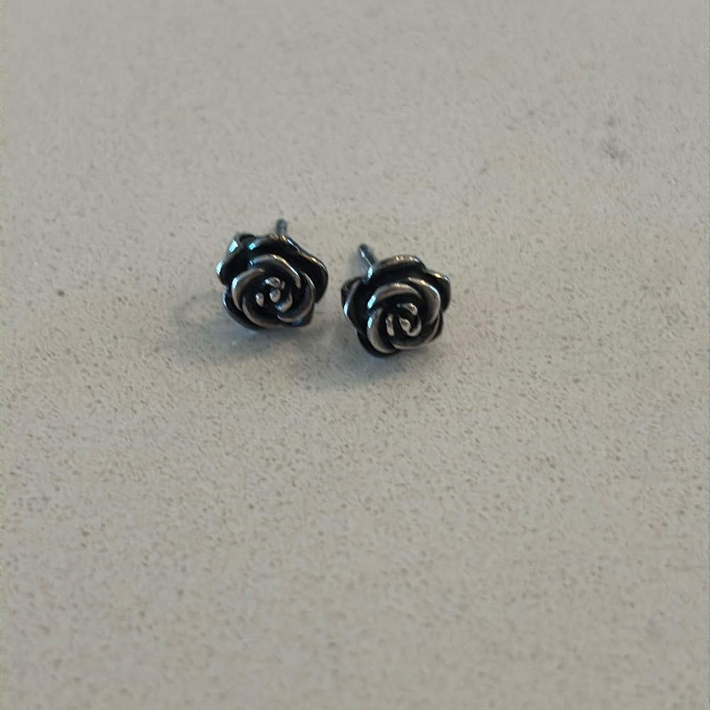 James Avery rose stud earrings